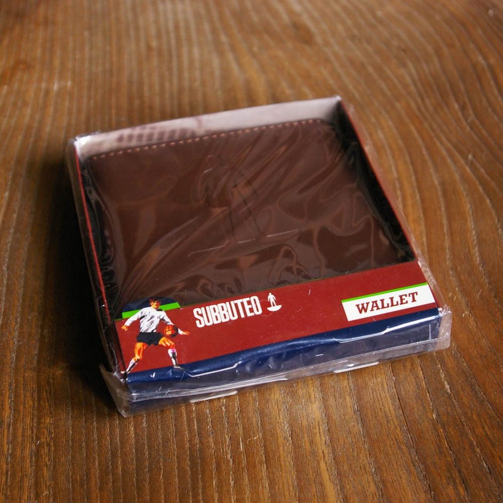 Subbuteo wallet packaging